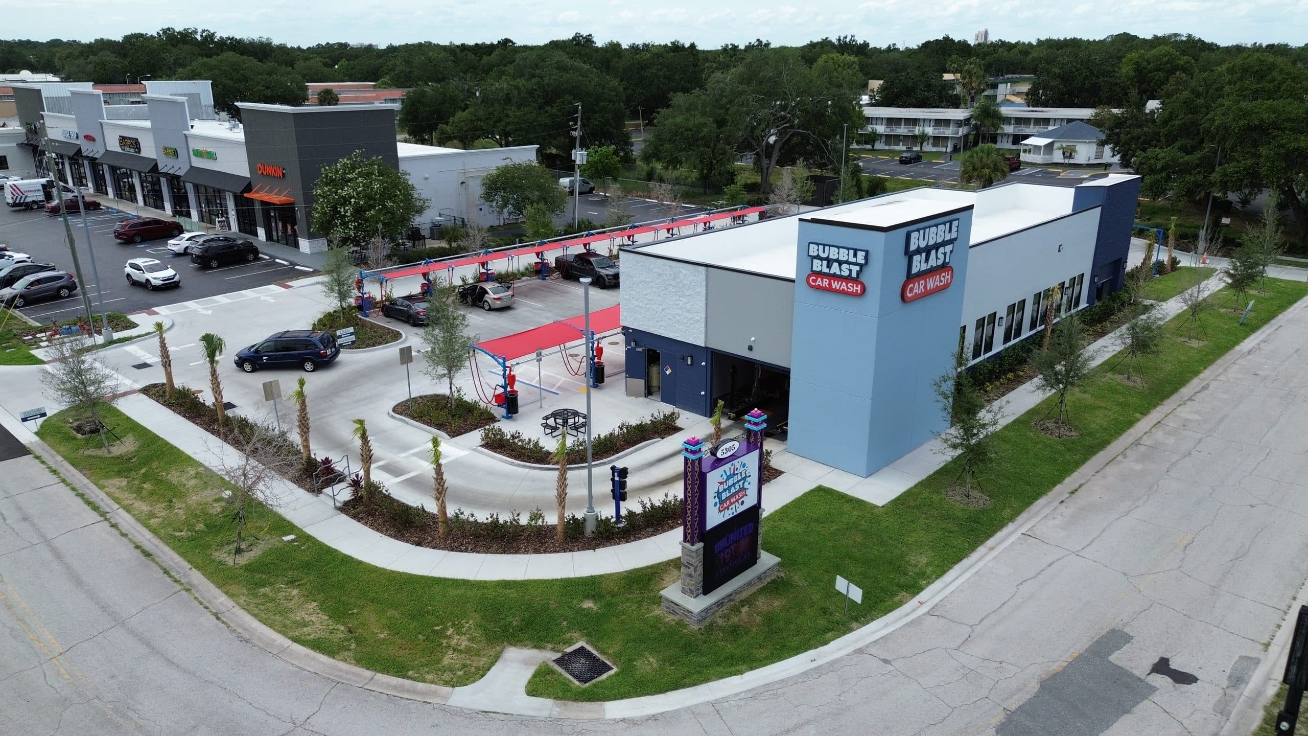 Aerial view of the Bubble Blast Car Wash site on W Irlo Bronson Memorial Hwy